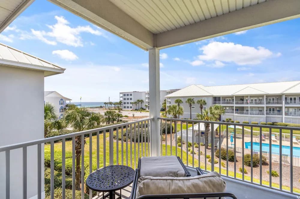 Balcony view
