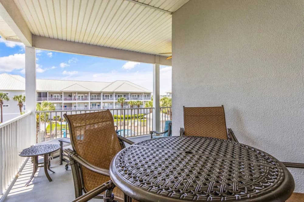 Balcony view
