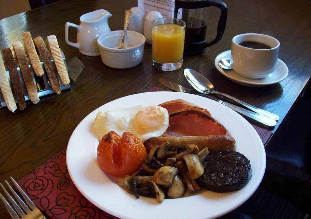 Breakfast meal