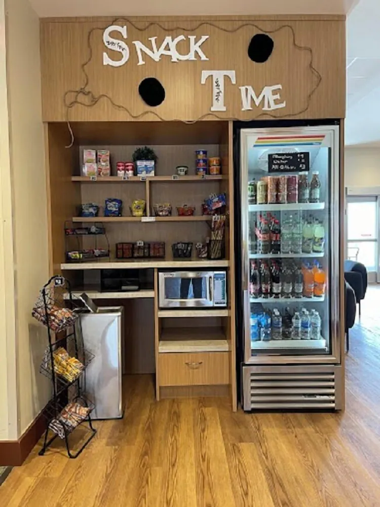 Snack bar