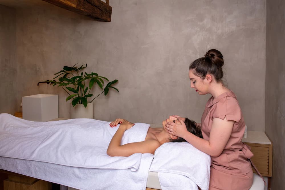 Facial
