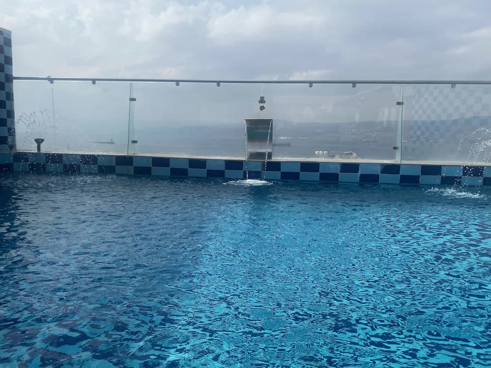 Rooftop pool