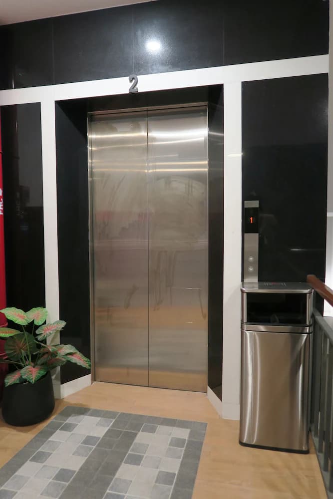 Elevator