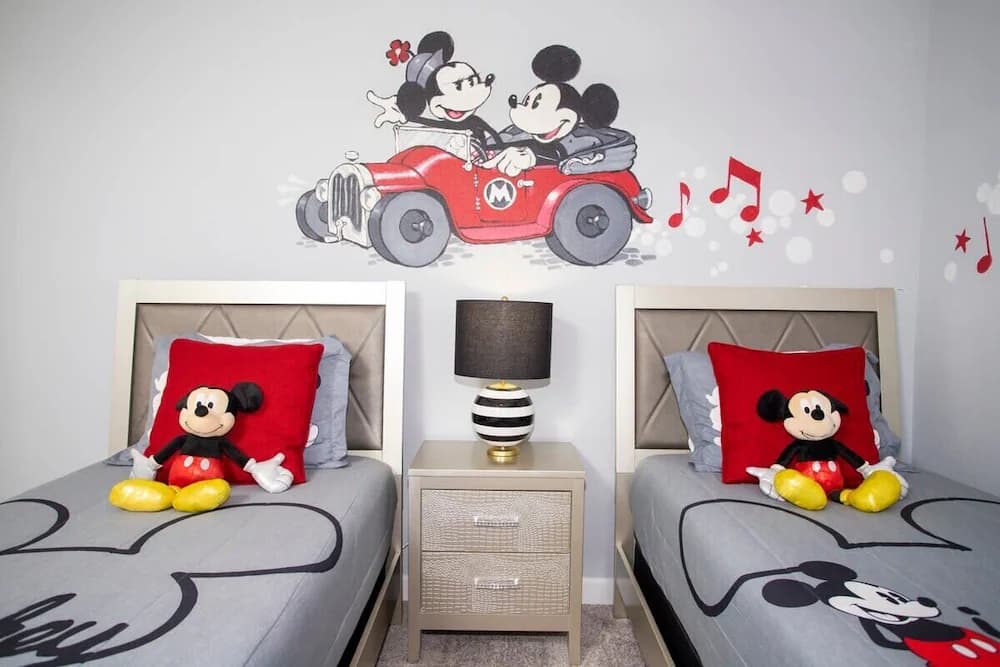 Children's theme room