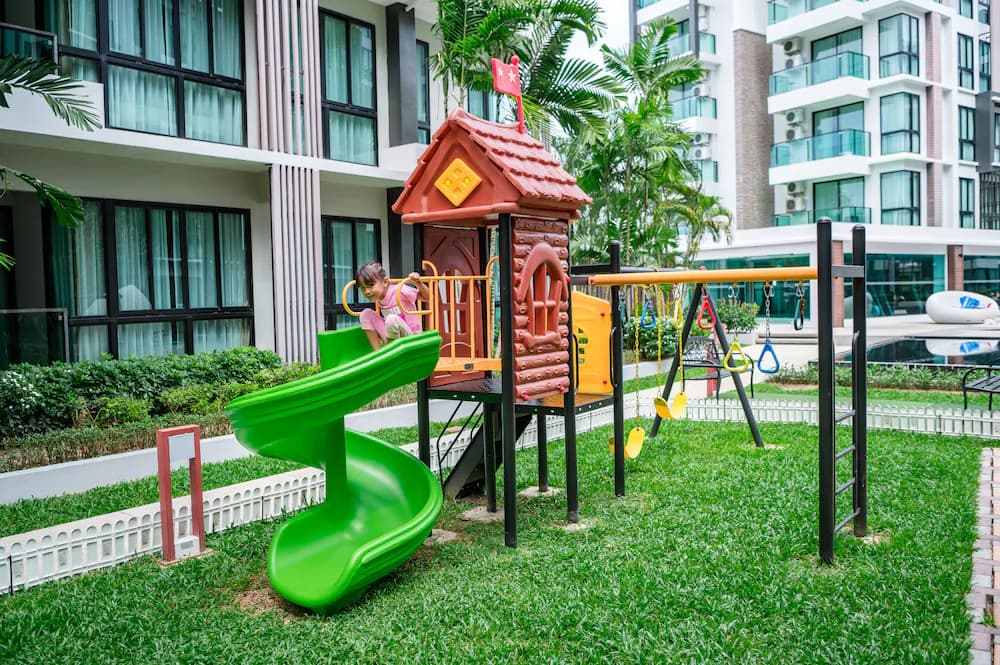 Children's play area - outdoor