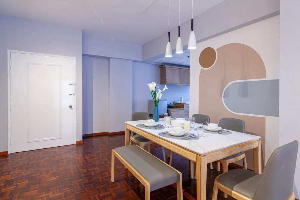 In-room dining
