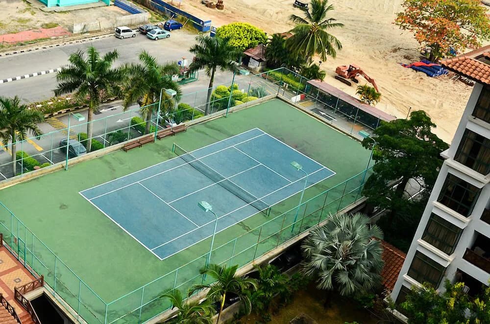 Tennis court