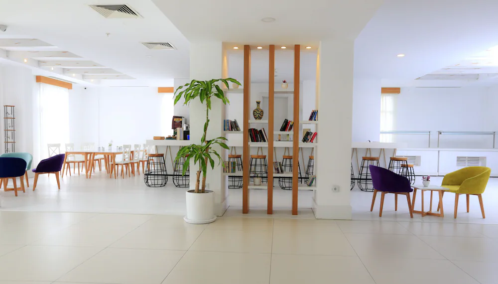 Lobby lounge
