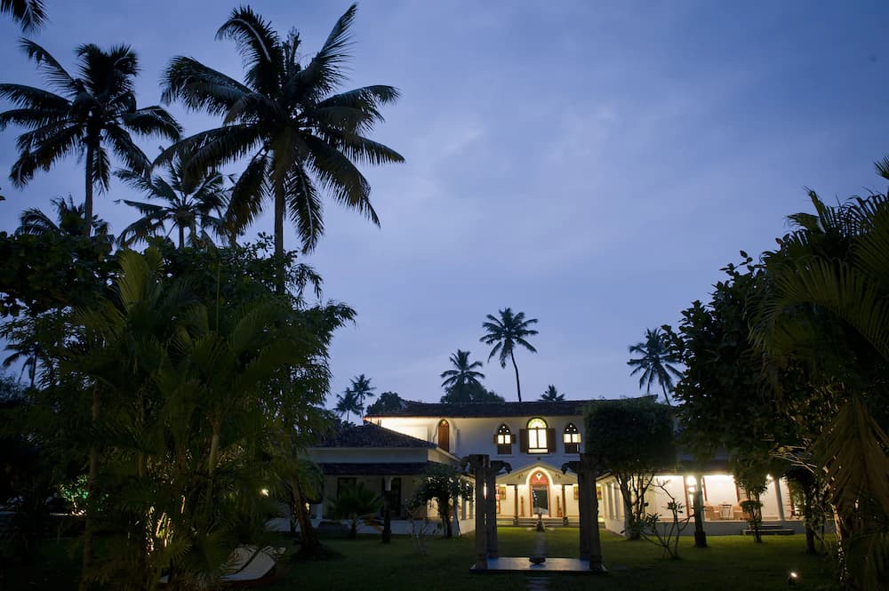 Front of property - evening/night