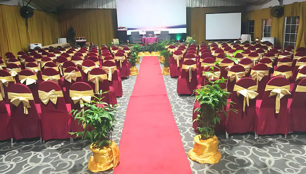 Banquet hall
