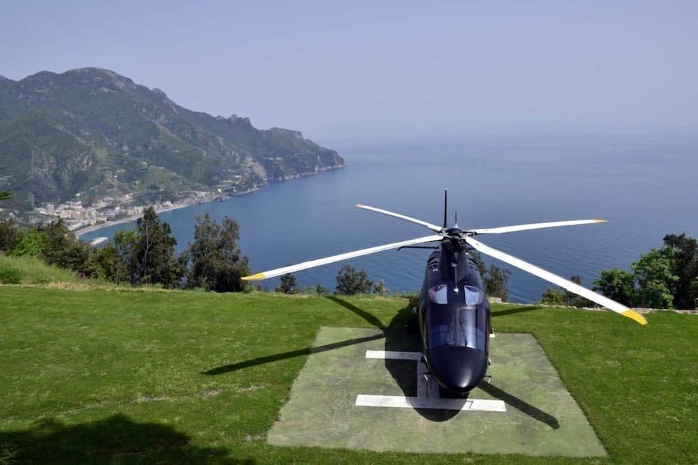 Helicopter/plane tours