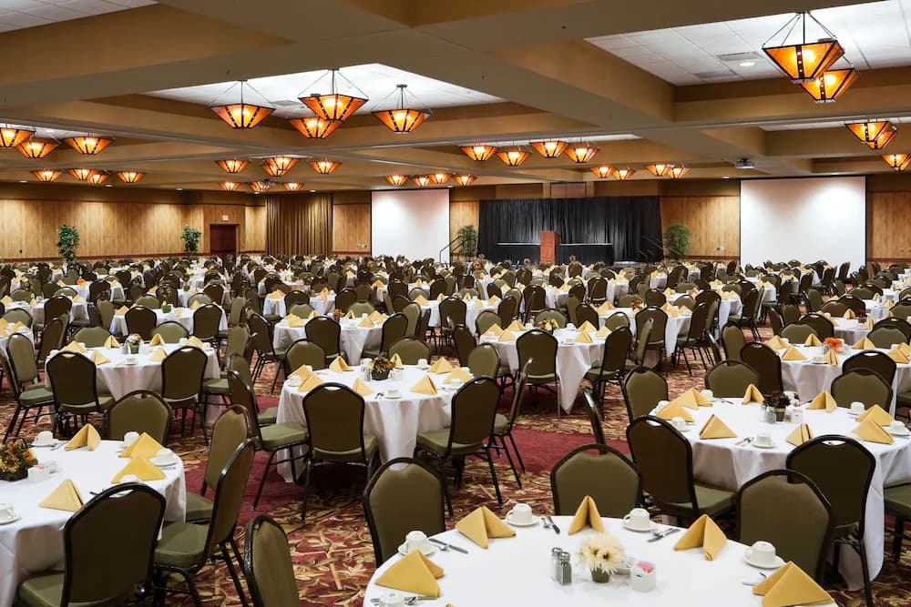 Banquet hall
