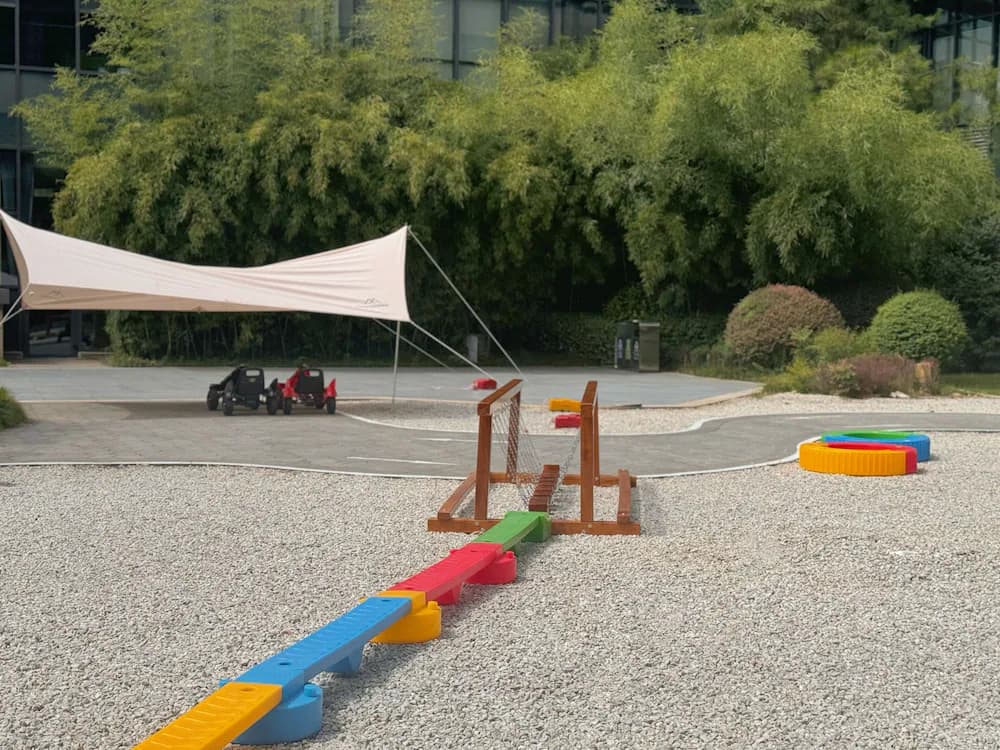 Children's play area - outdoor