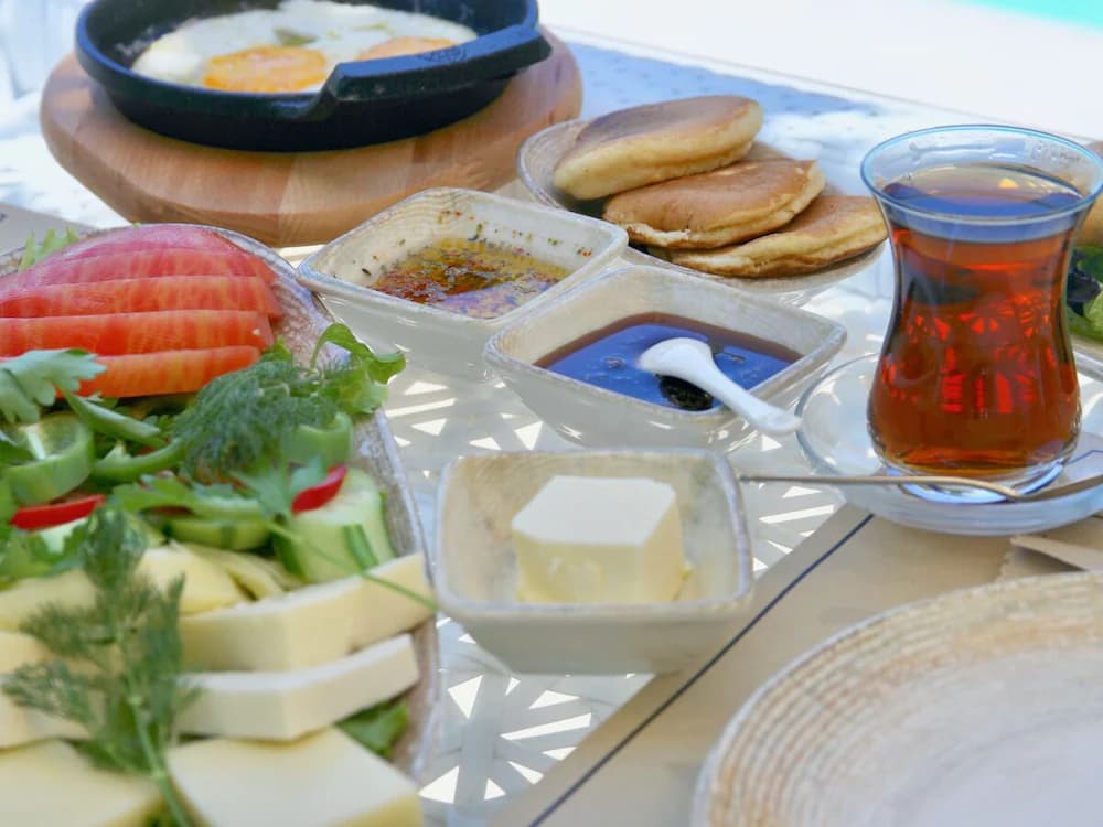 Breakfast meal