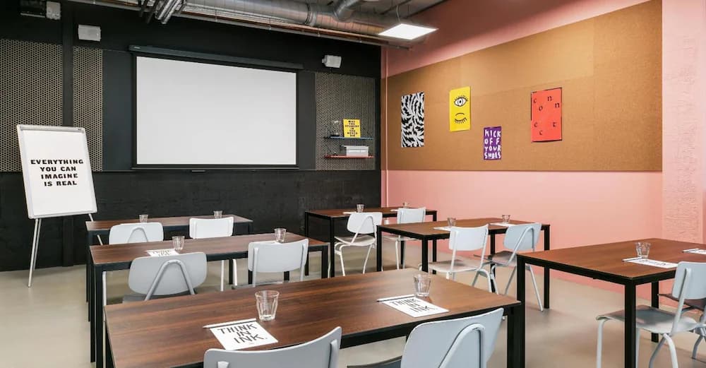 Meeting facility