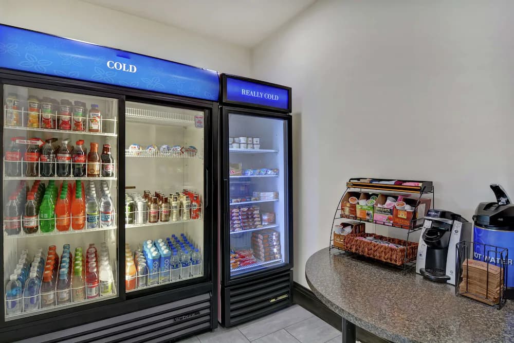 Snack bar