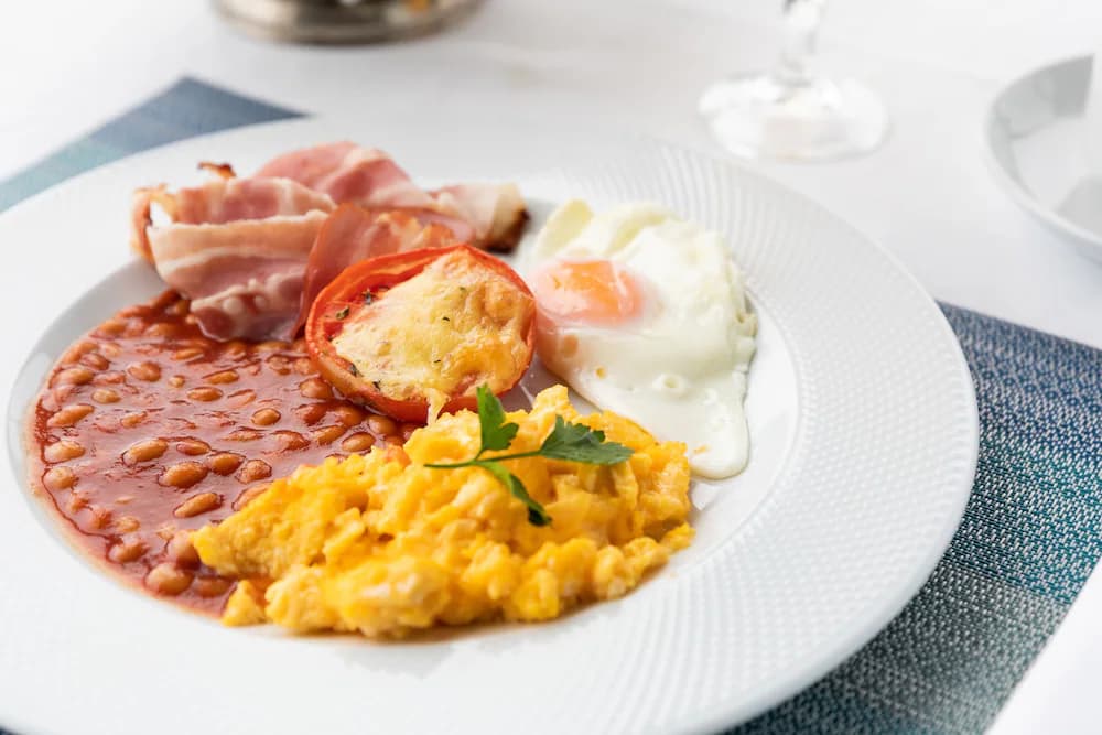 Breakfast buffet
