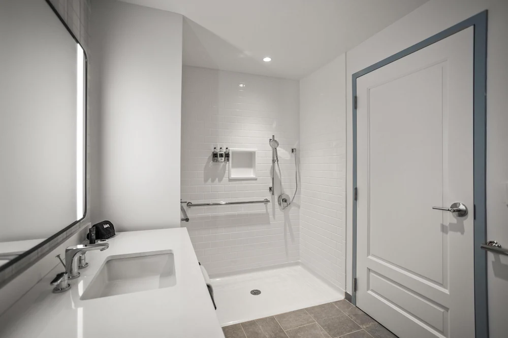 Bathroom shower