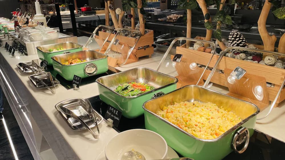 Breakfast buffet