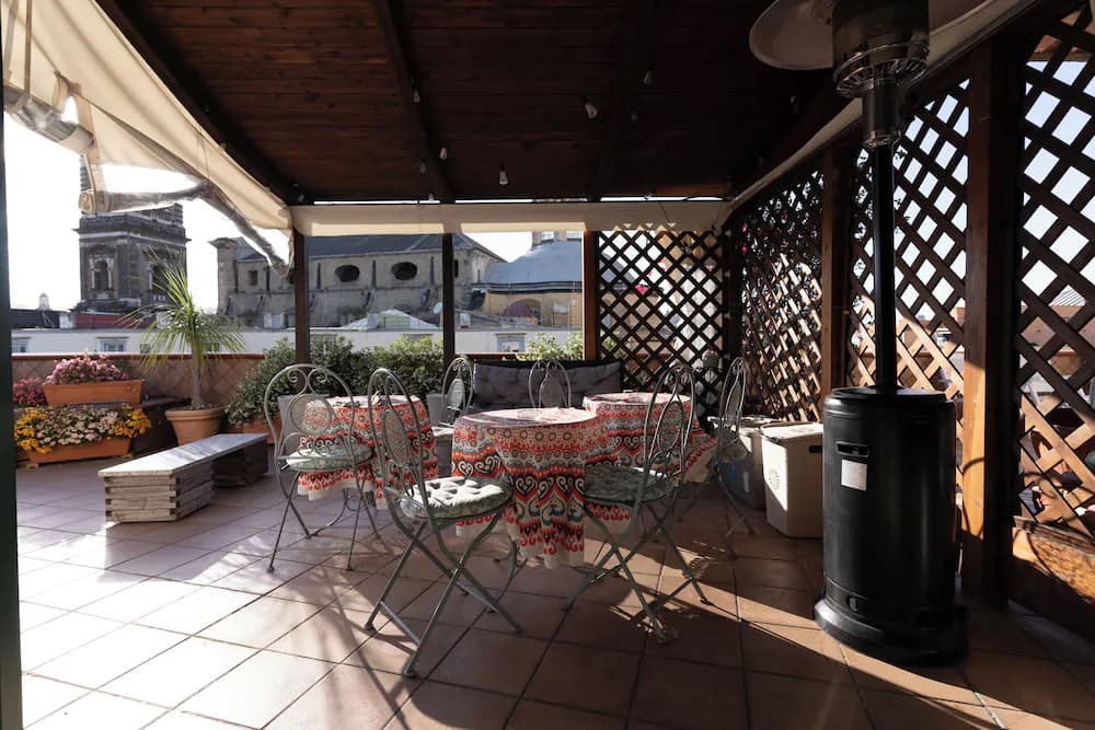 Terrace/patio