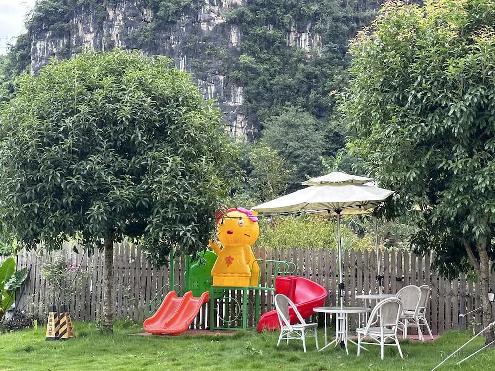 Children's play area - outdoor