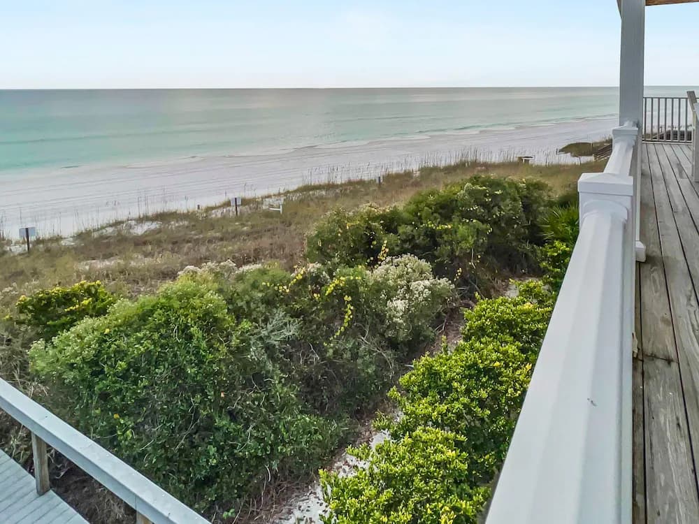 Beach/ocean view
