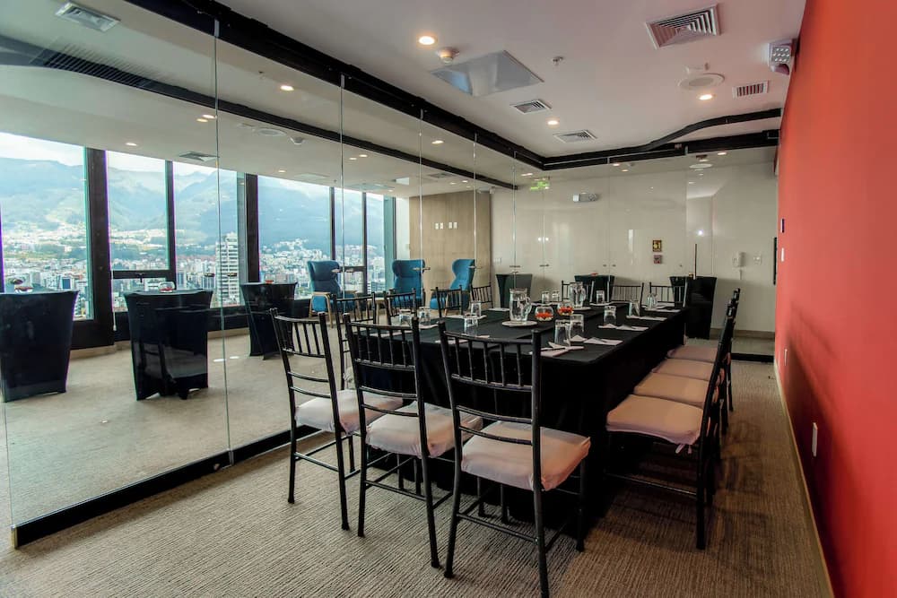Meeting facility