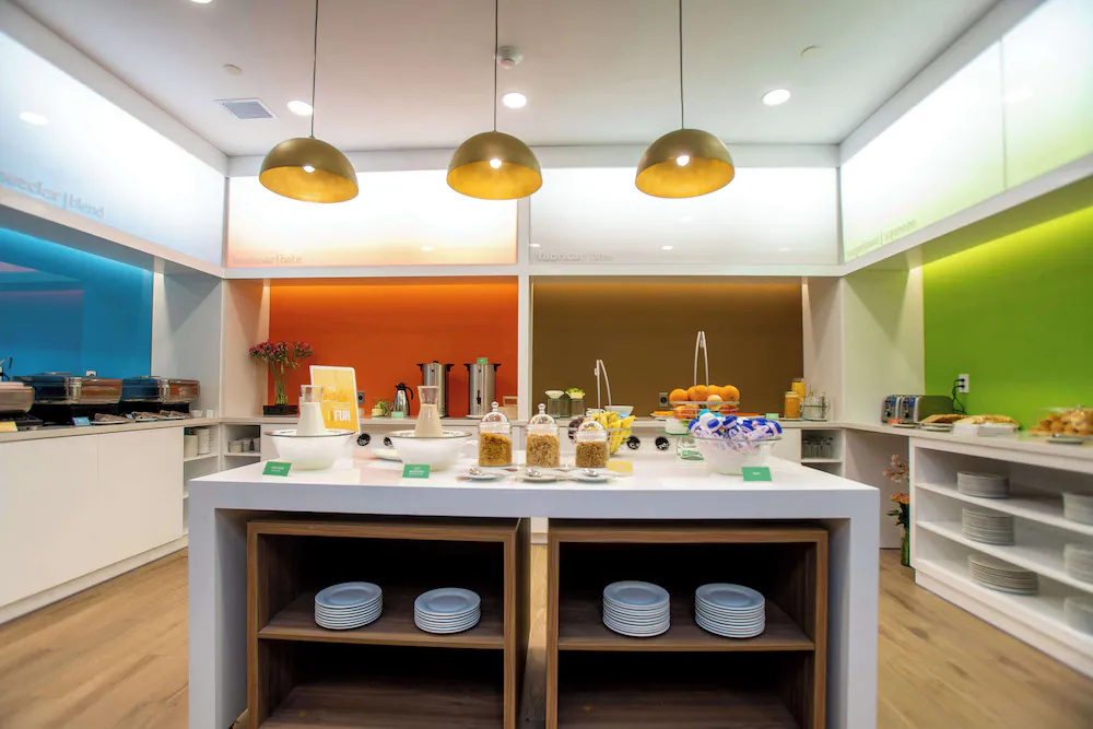 Breakfast area