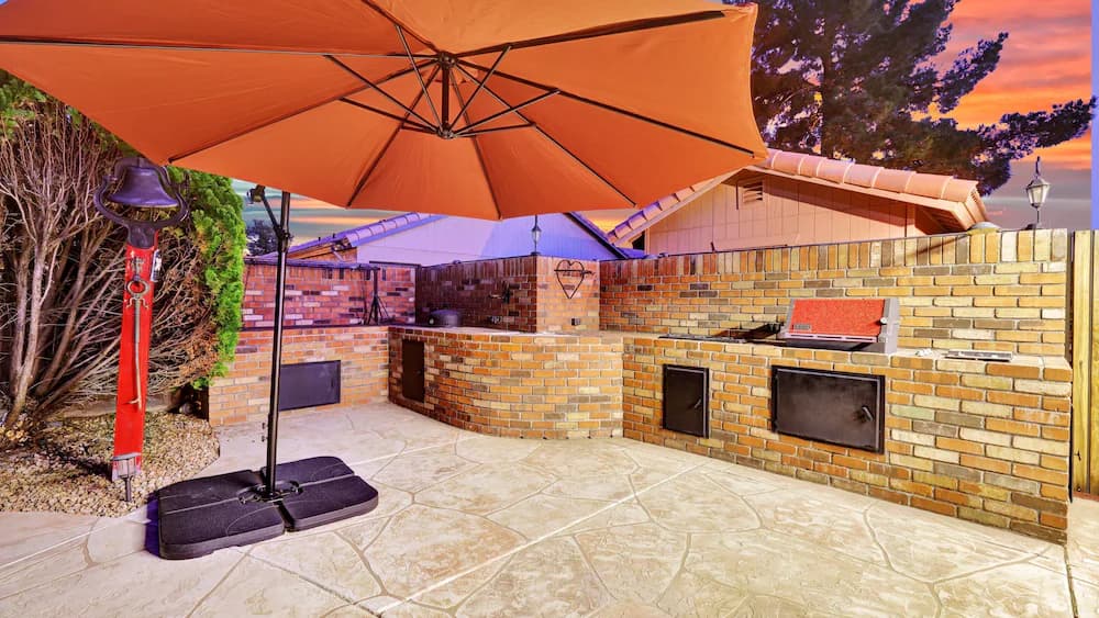 BBQ/picnic area