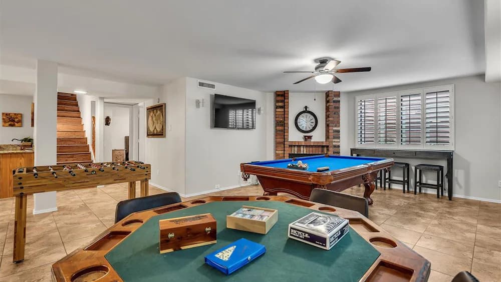 Game room