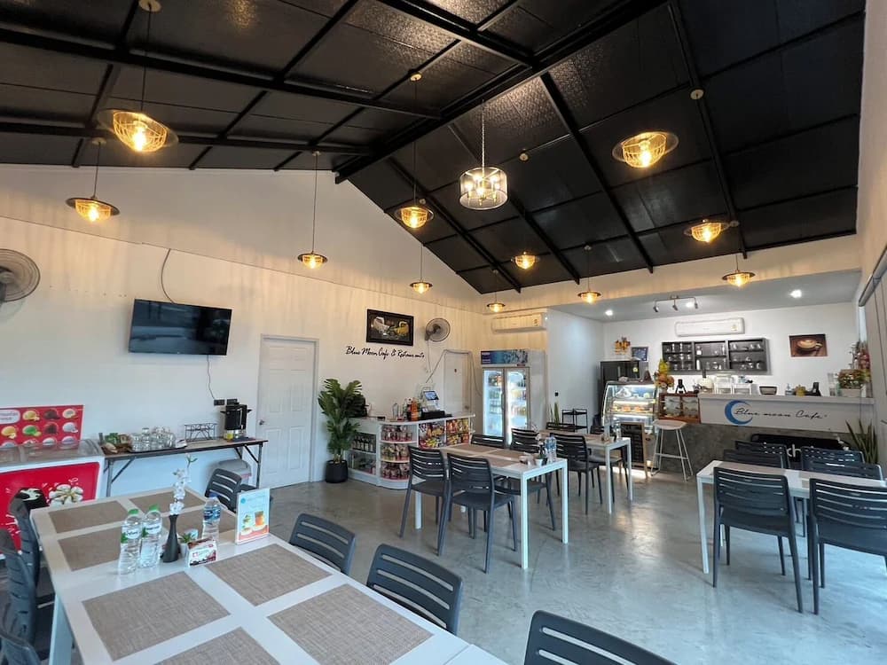 Cafe