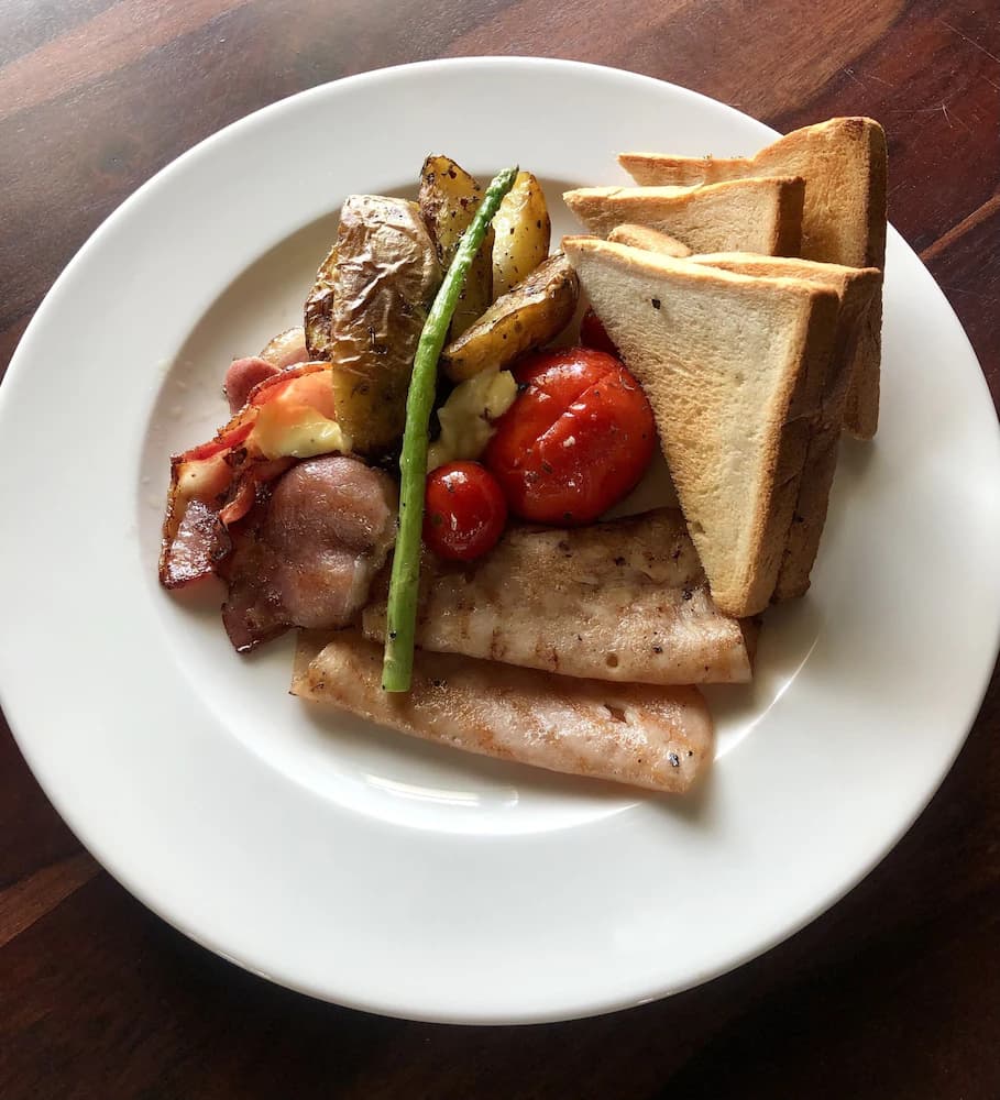 Breakfast meal