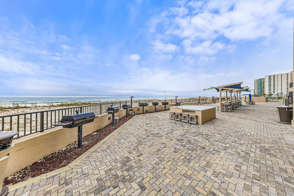 BBQ/picnic area