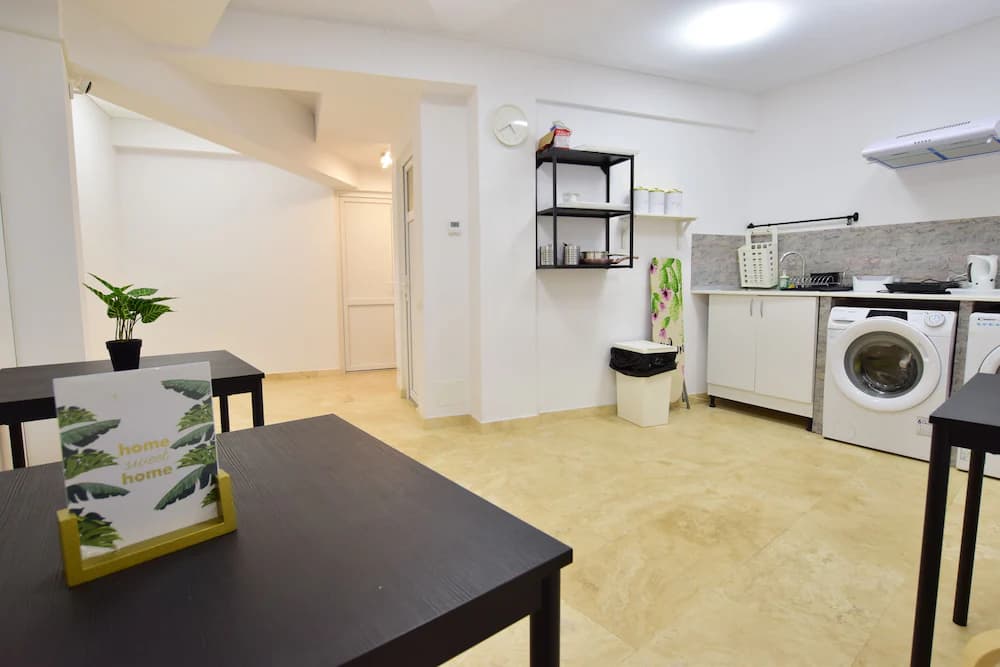 Shared kitchen facilities