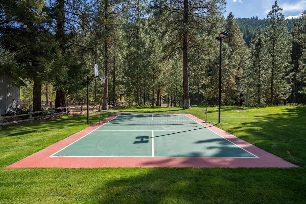 Sport court