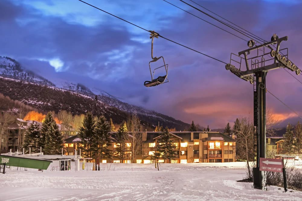 Snow and ski sports