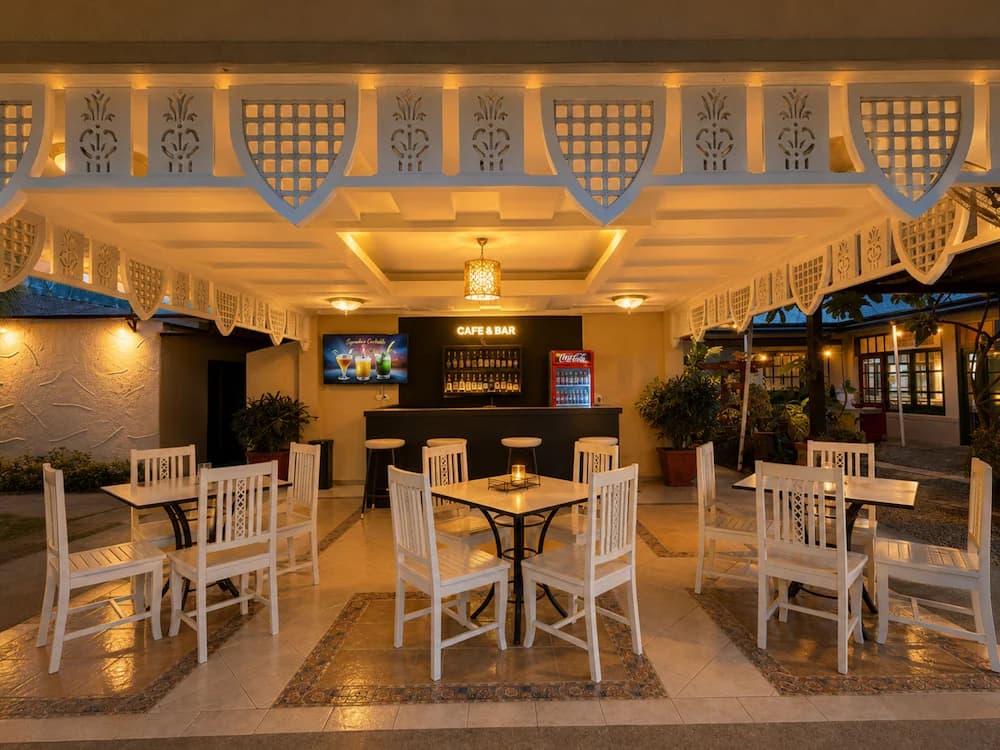Cafe