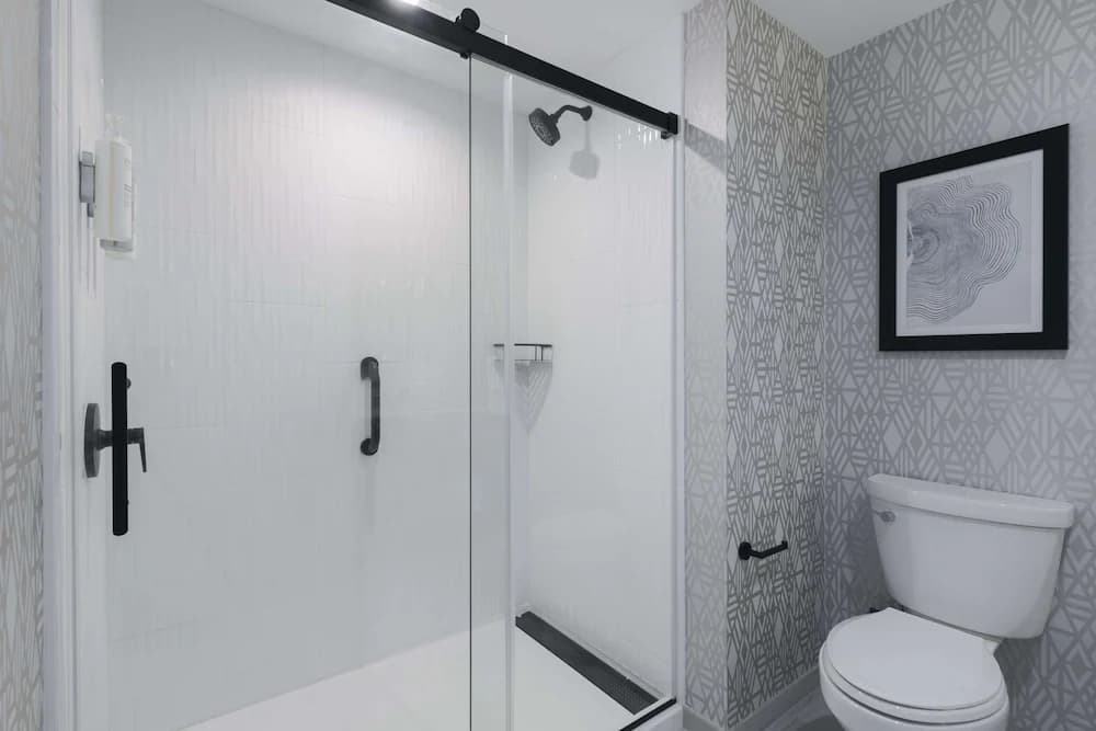 Bathroom shower