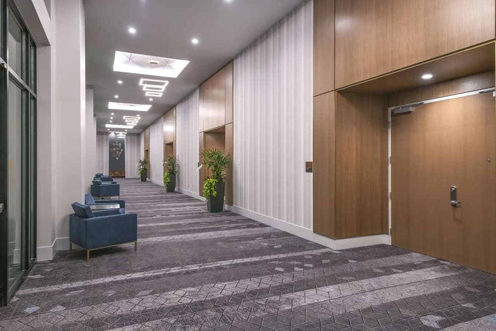 Meeting facility