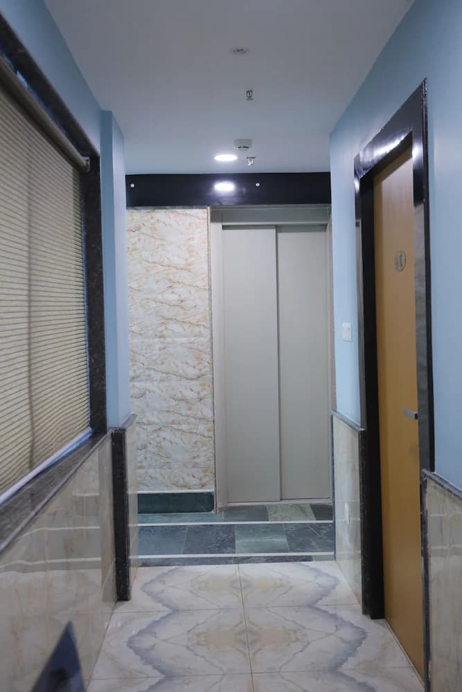 Elevator