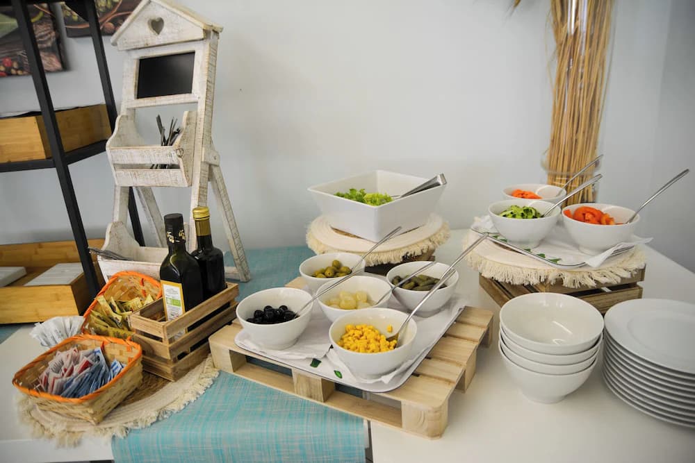 Breakfast buffet