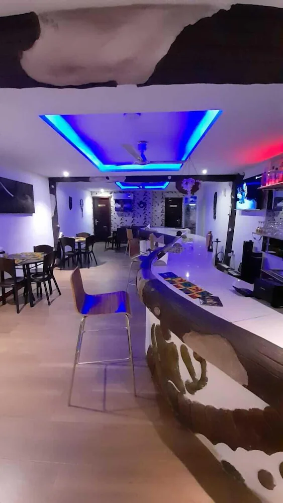 Coffee shop