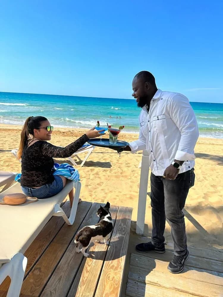 Beach bar