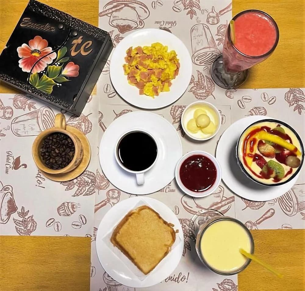 Breakfast meal