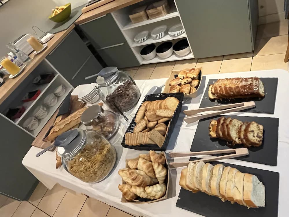 Breakfast buffet