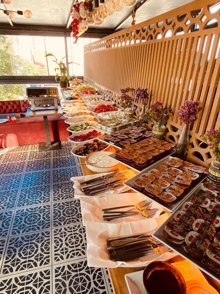 Breakfast buffet