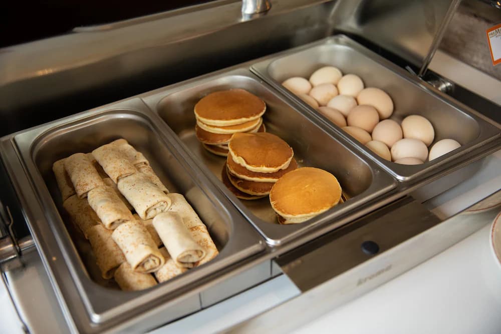 Breakfast buffet