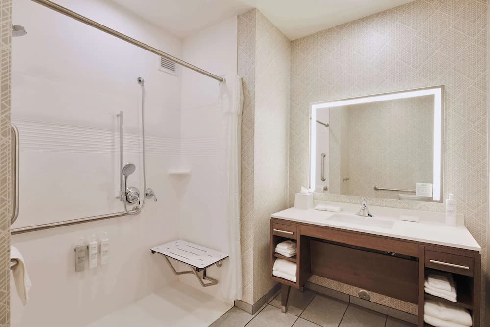 Bathroom shower
