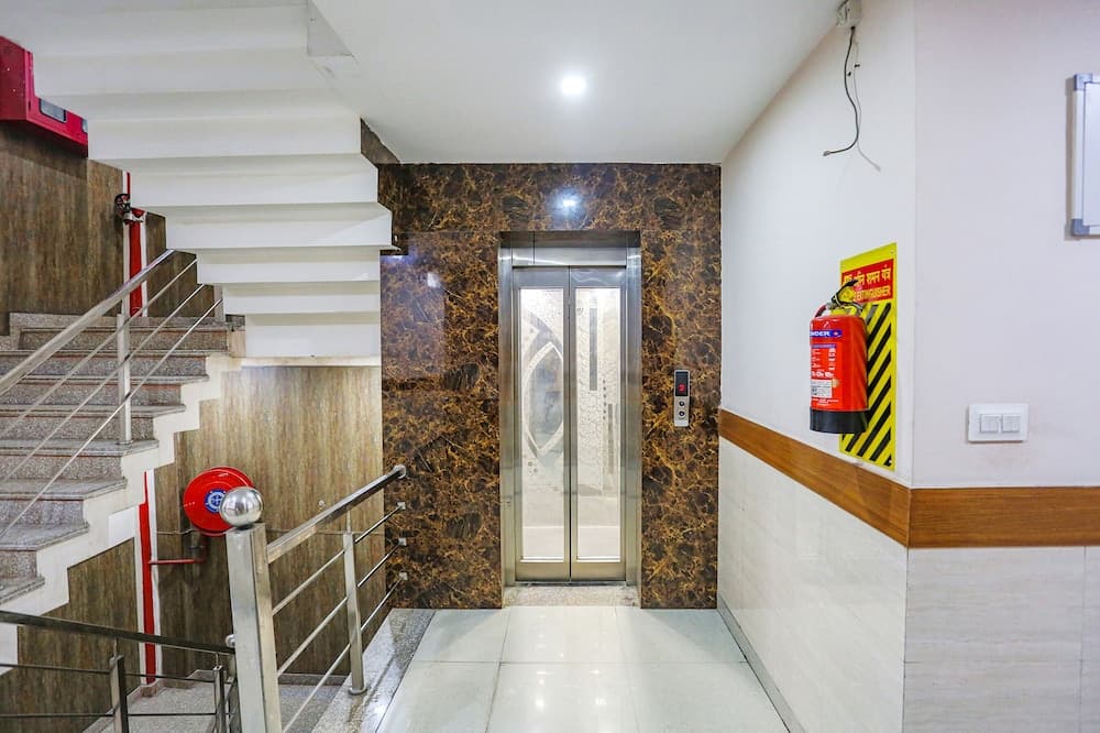 Elevator