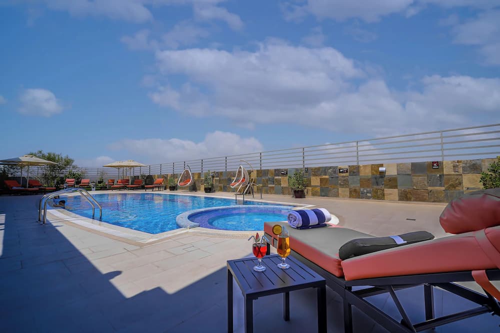 Rooftop pool